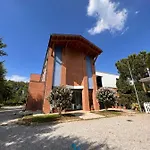杜特里滕佩斯塔酒店 3* 诺阿莱