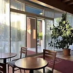 酒店 杜特里滕佩斯塔酒店 3*