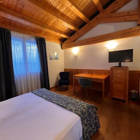 Due Torri Tempesta 3*