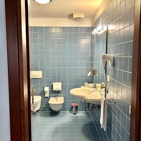 Due Torri Tempesta Otel Noale