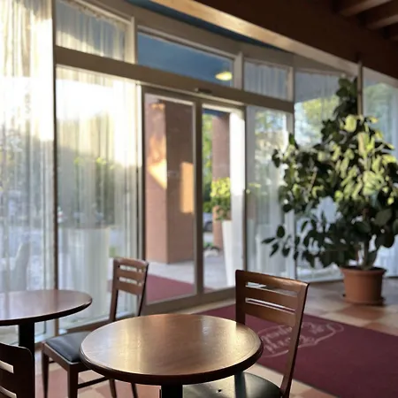 Hotel Due Torri Tempesta 3*