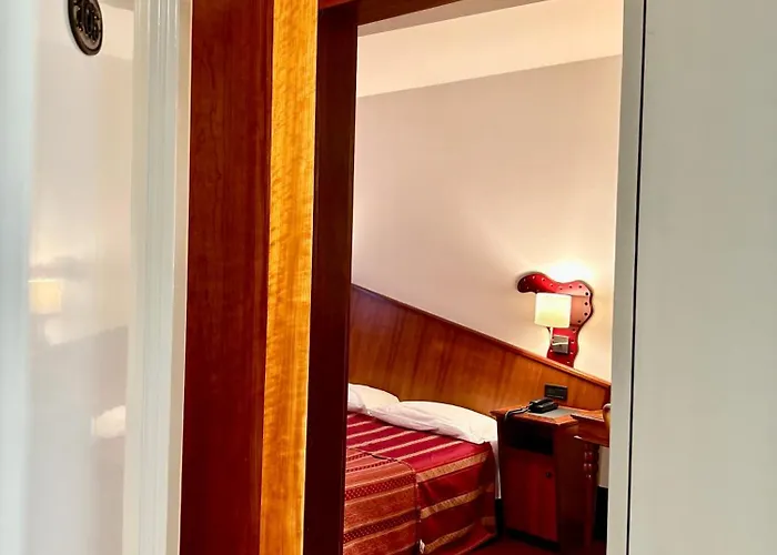 Due Torri Tempesta ノアーレ