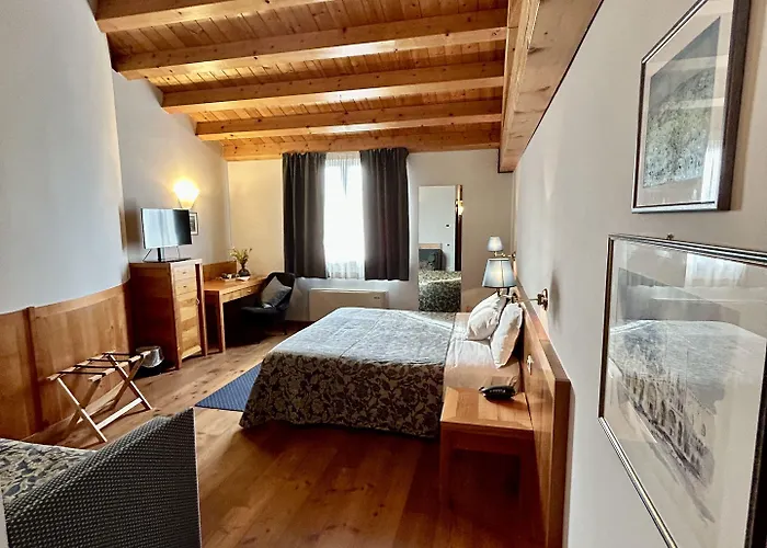 Due Torri Tempesta ホテル