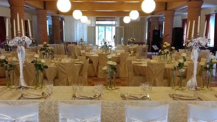 Due Torri Tempesta ホテル