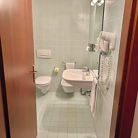 Due Torri Tempesta Hotell 3*