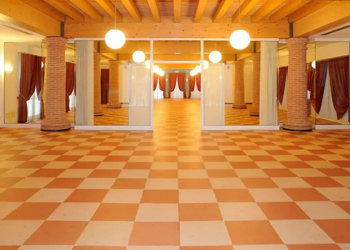 Due Torri Tempesta ノアーレ