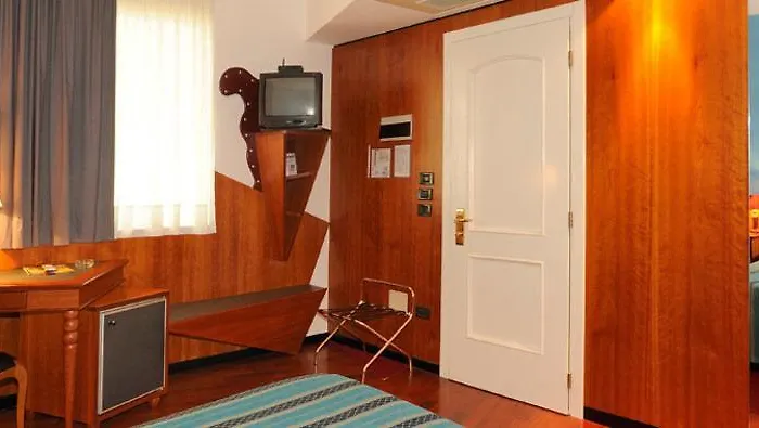 ホテル Due Torri Tempesta